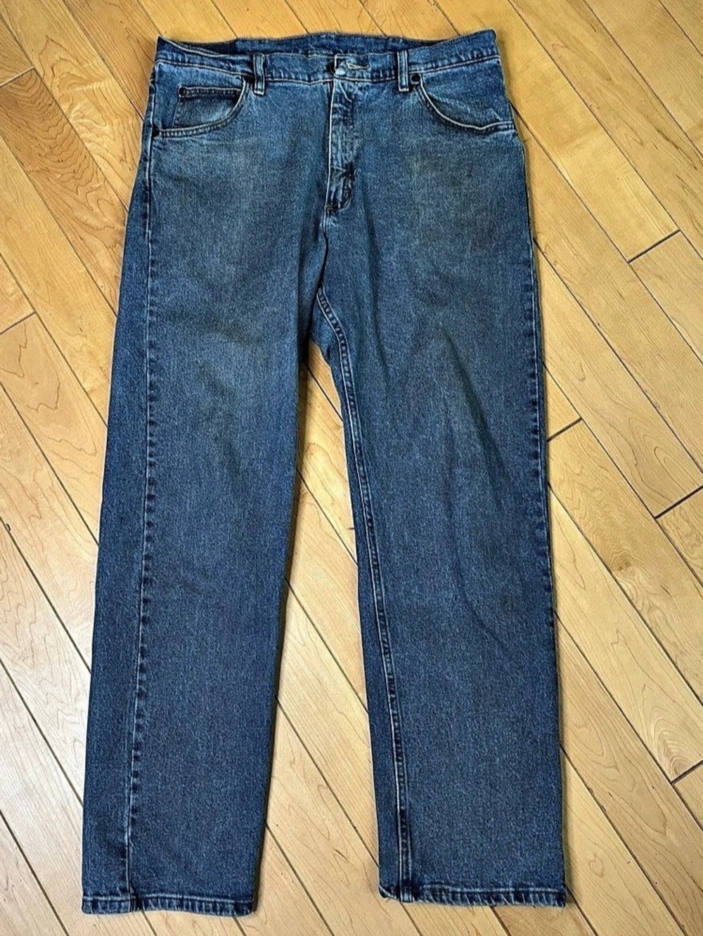 Wrangler straight leg jeans Waist 34 in Blue